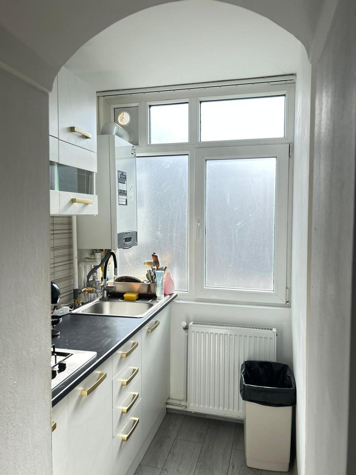 Special Apartment Nadeva Suceava Luaran gambar