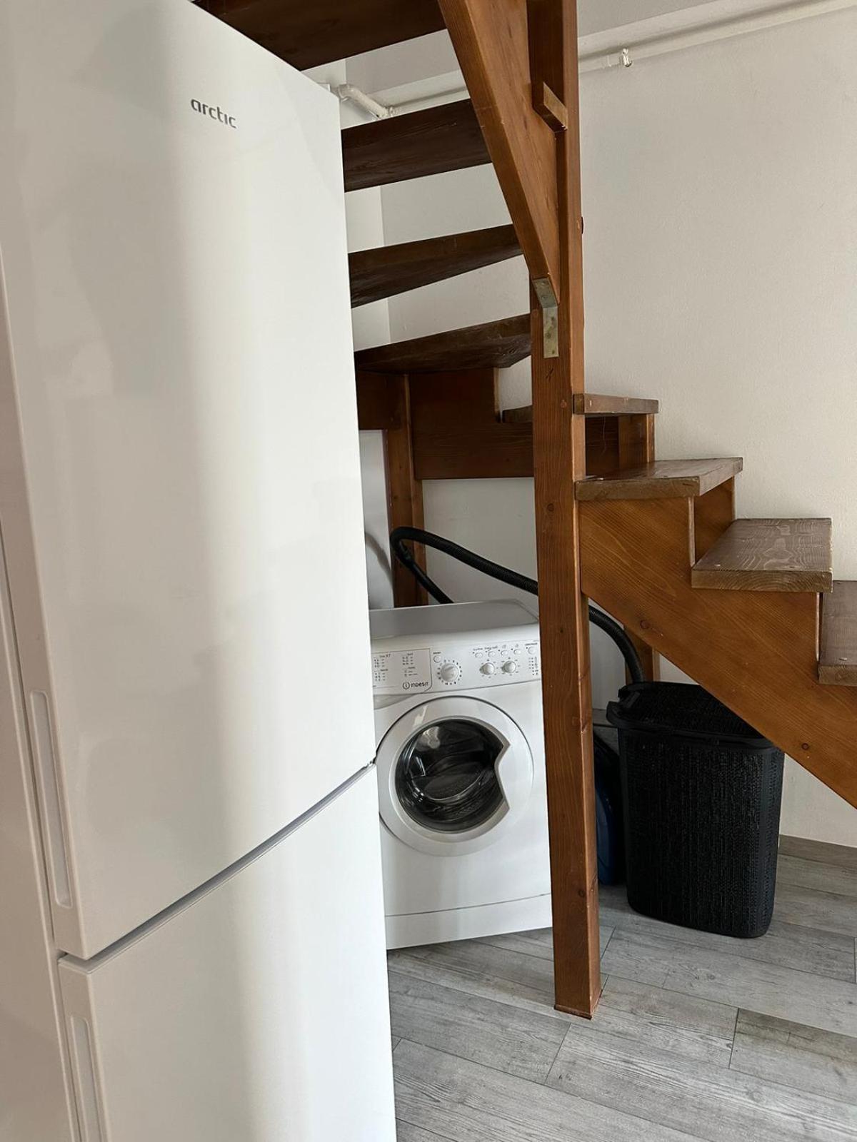 Special Apartment Nadeva Suceava Luaran gambar