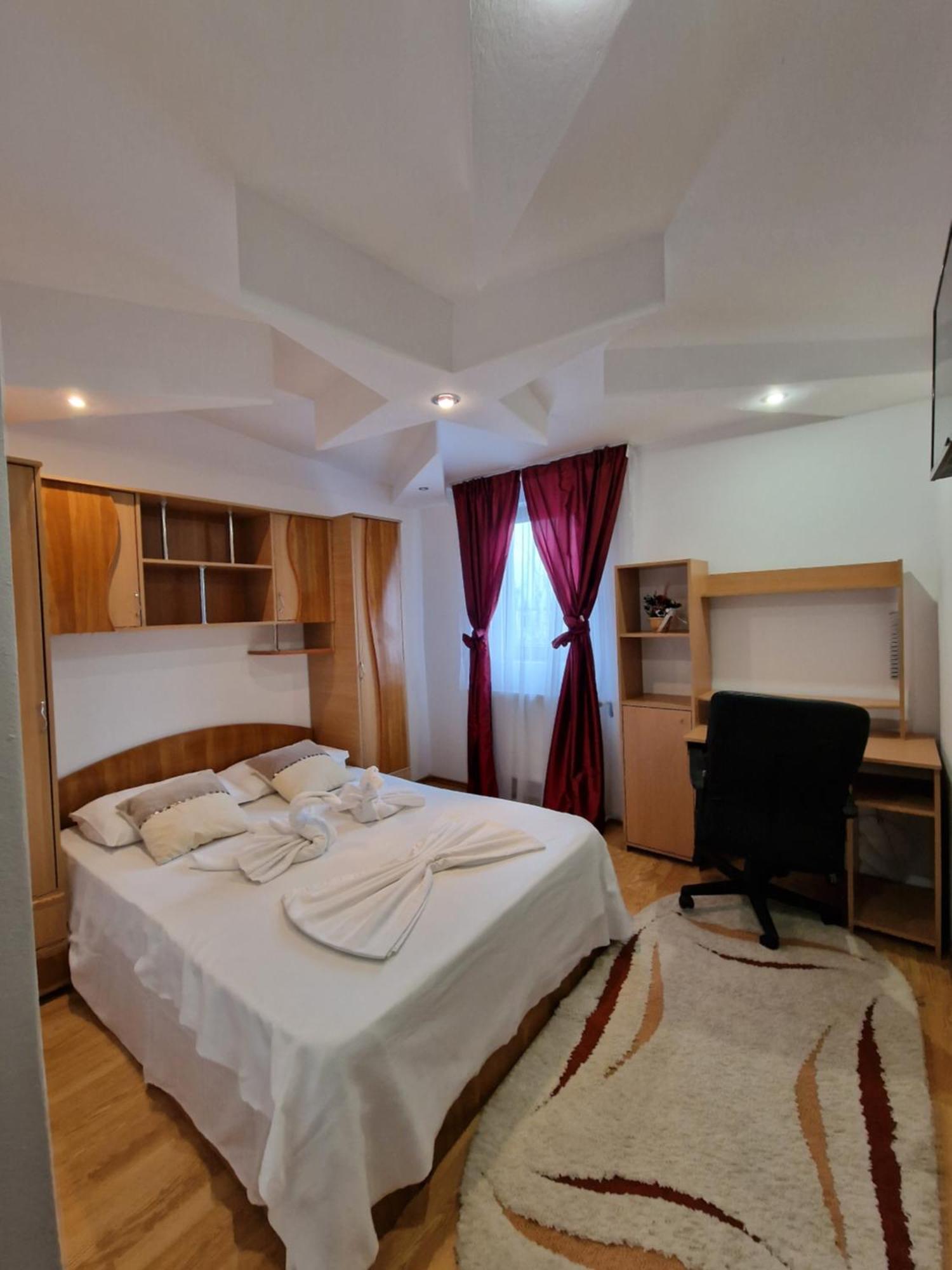 Special Apartment Nadeva Suceava Luaran gambar